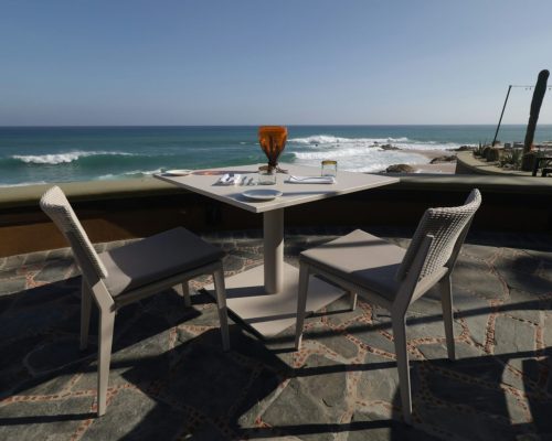 andrew-faires-JemHYrnKOnQ-unsplash